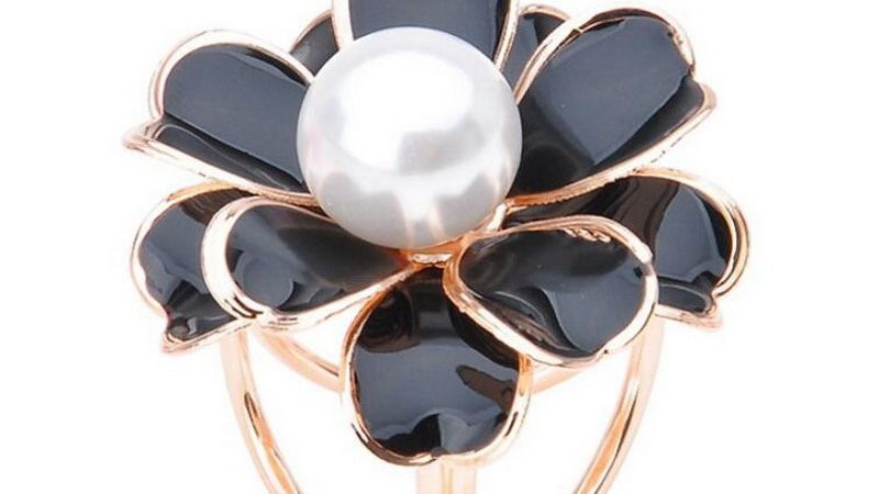 Prsteň na šatku – Biela perla - čierno-zlatý