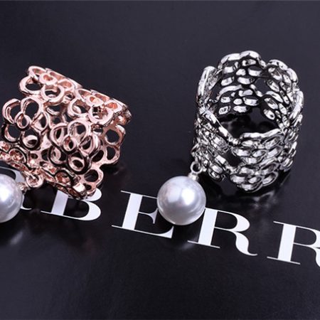 Luxusný prsteň na šatku,šál v dvoch rôznych farbách s perlou