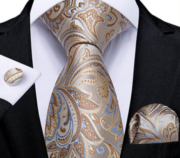 Luxusný kravatový set s prepracovanými ornamentami
