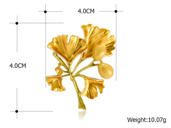 Luxusná brošňa v zlatom prevedení v podobe Ginko kvetiny