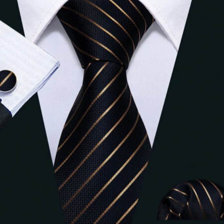 Čierny kravatový set s pásikmi s vreckovkou a manžetami