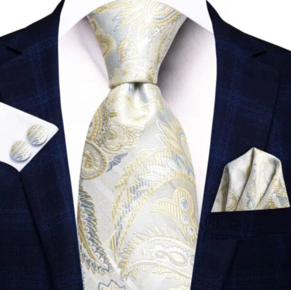 Hodvábna kravatová sada s manžetami a vreckovkou so svetlým vzorom