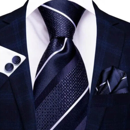 Hodvábny kravatový set s manžetami a vreckovkou s modrými pásikmi