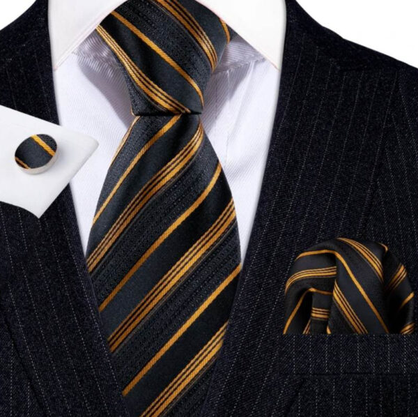 Luxusný kravatový set s medenými pásikmi s vreckovkou a manžetami